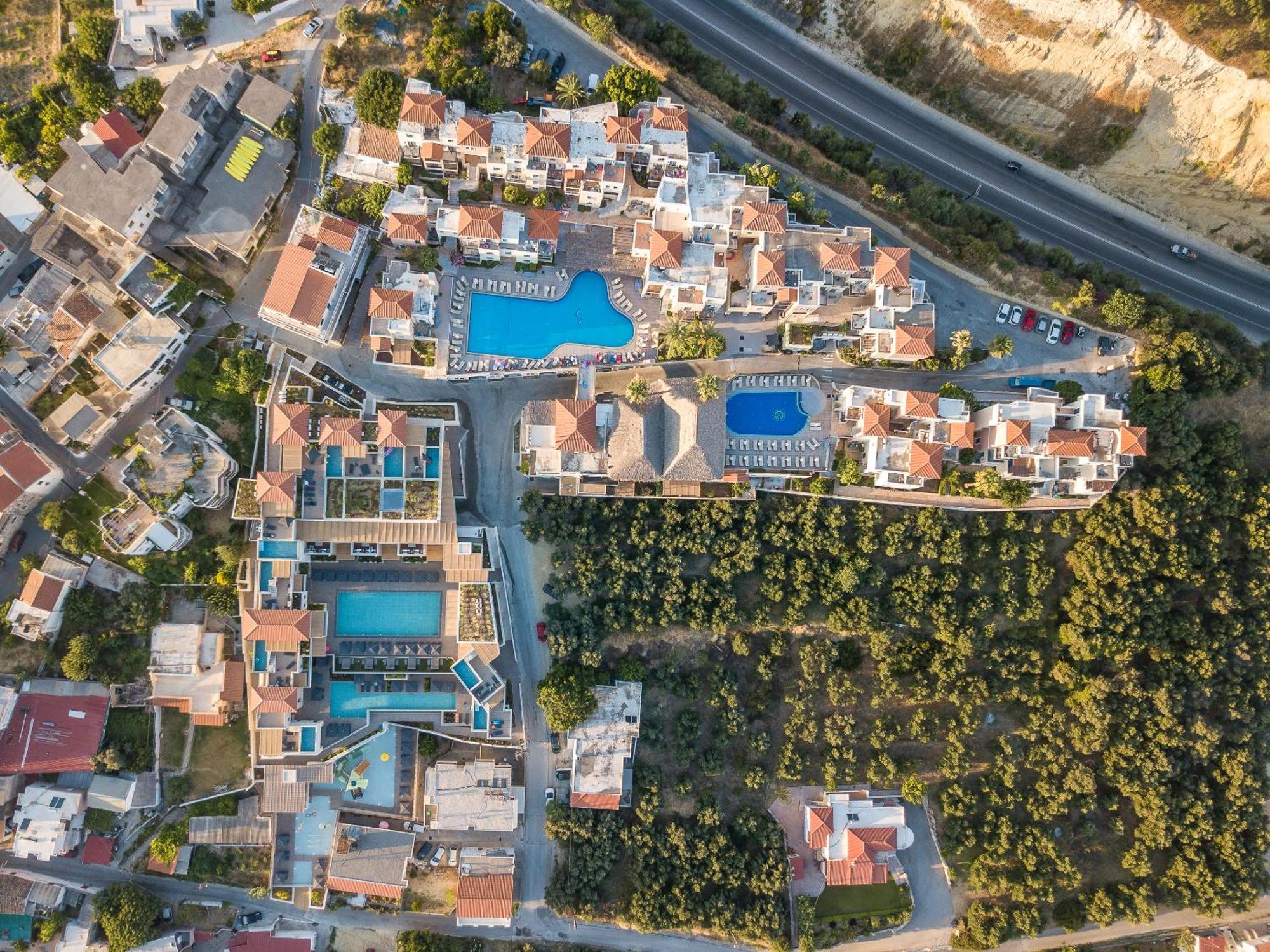 Atlantica Caldera Village Agia Marina Esterno foto