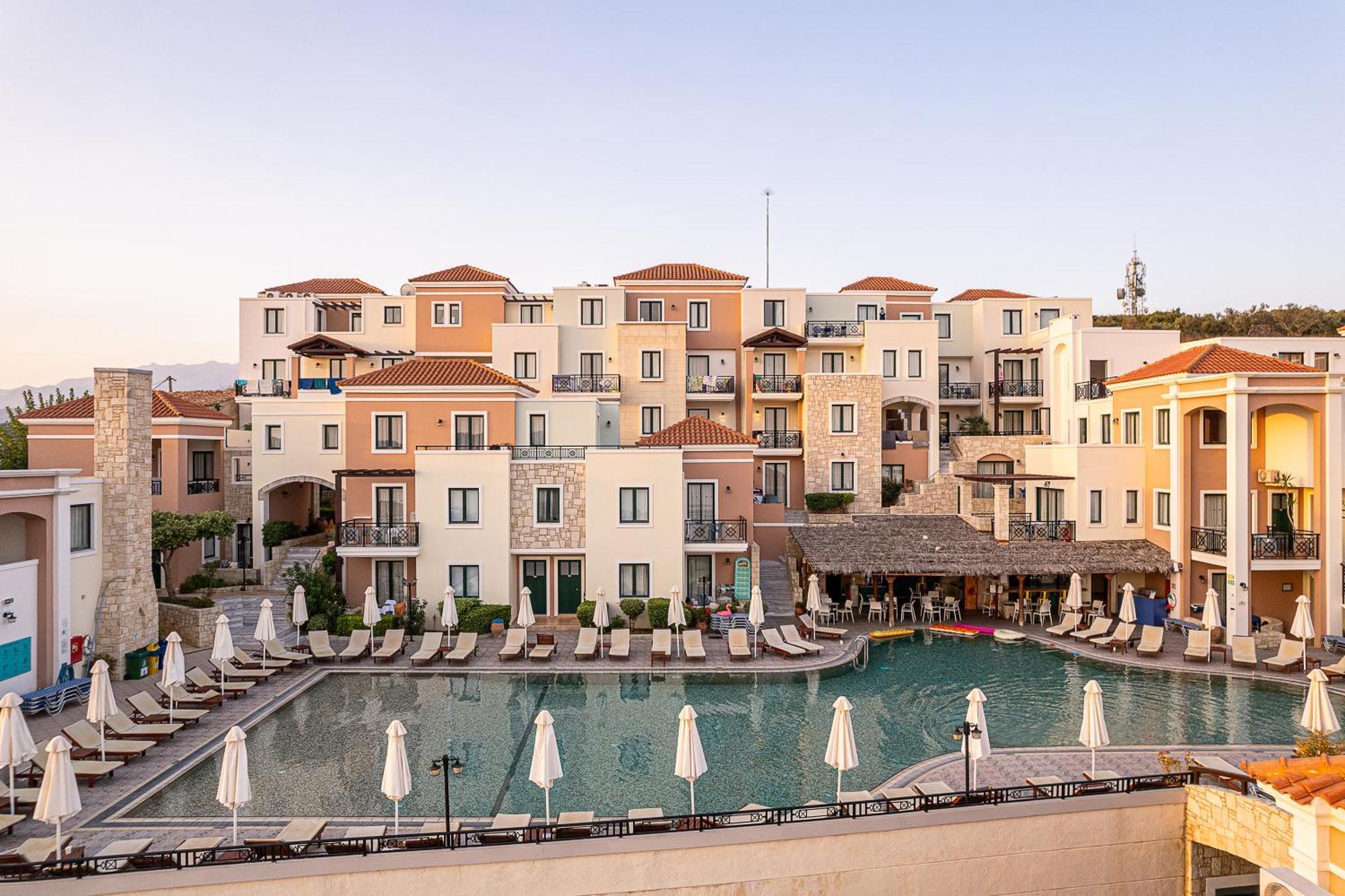 Atlantica Caldera Village Agia Marina Esterno foto